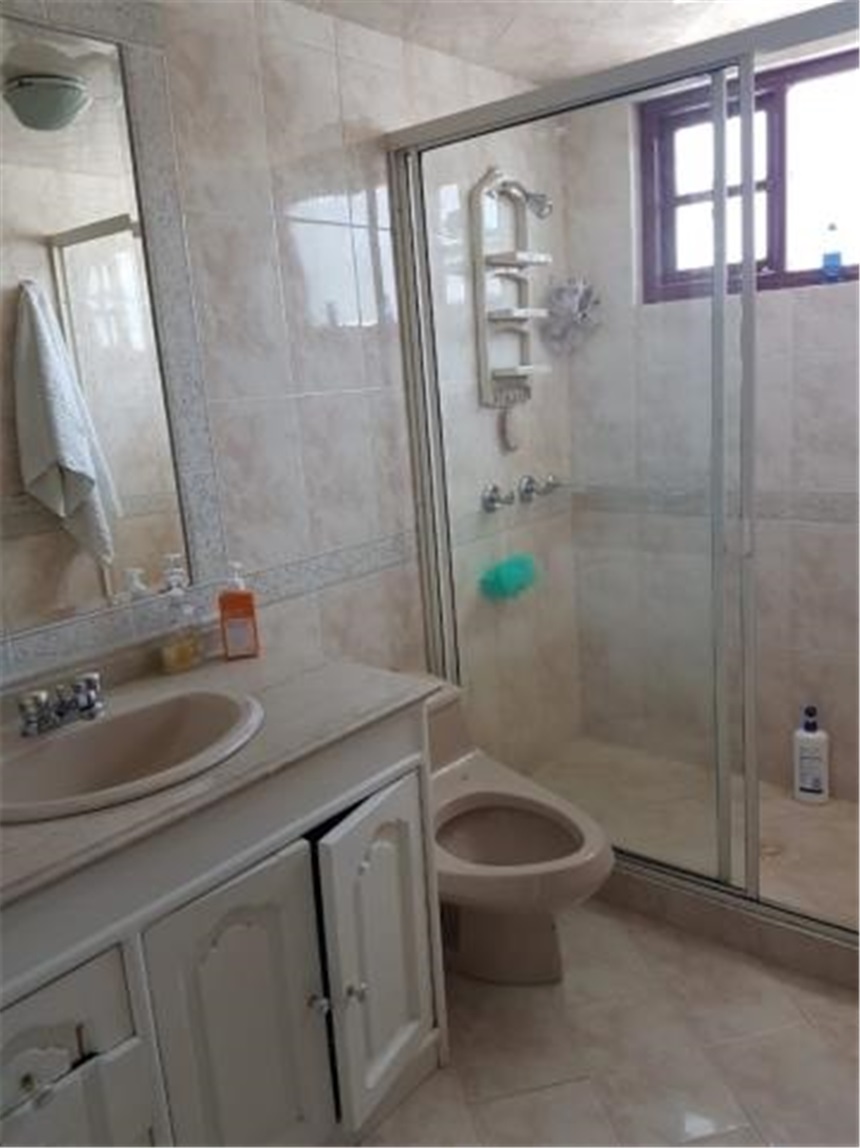 Casa en venta en Santa Barbara Alta, Bogotá · foto 17 de 24