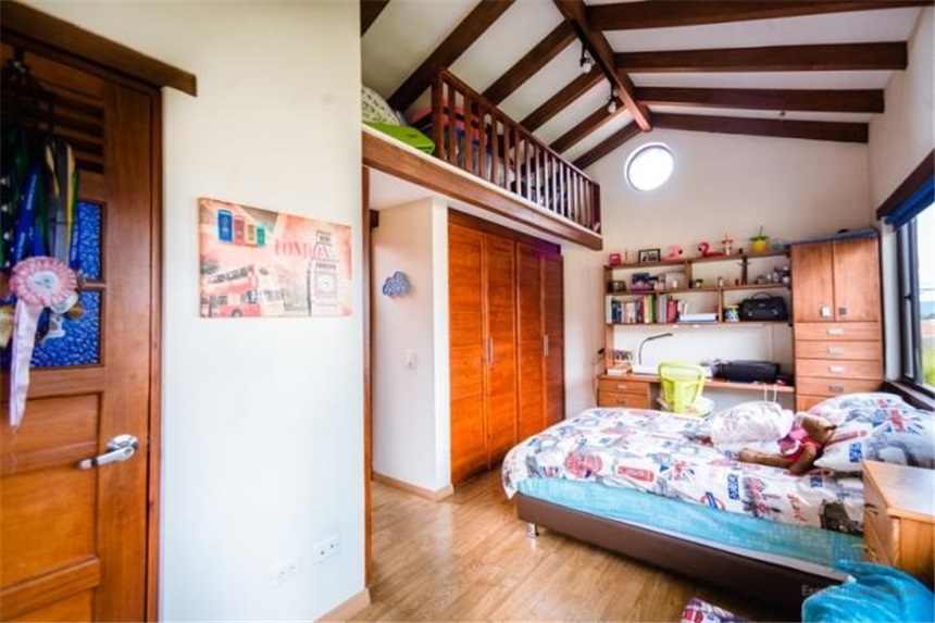Casa de 5 alcobas en venta en Siberia, Cota, 224 m² · foto 17 de 24