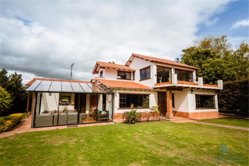 Casa de 5 alcobas en venta en Siberia, Cota, 224 m² · foto 3 de 24