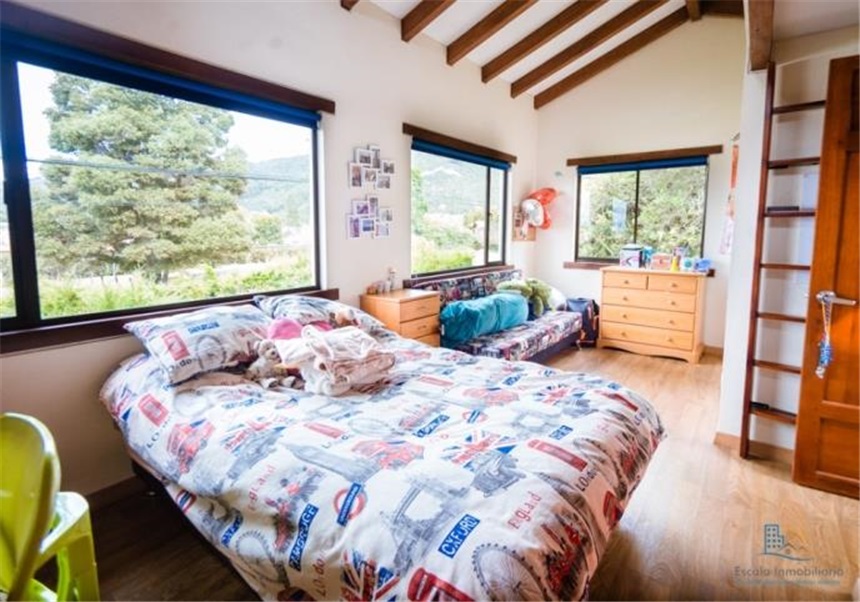 Casa de 5 alcobas en venta en Siberia, Cota, 224 m² · foto 16 de 24