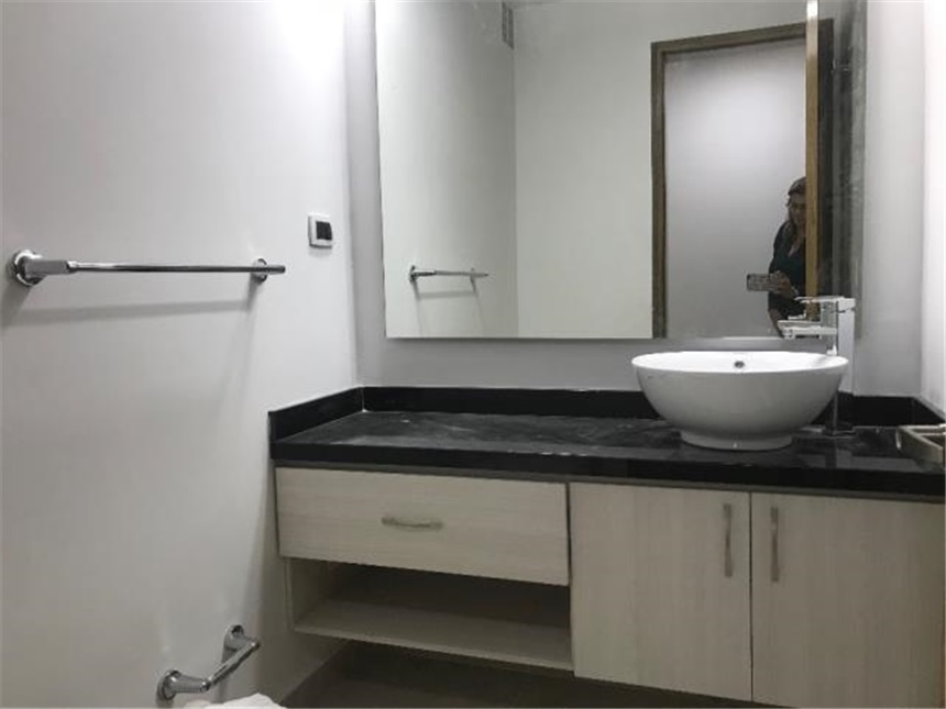 Apartamento de 3 alcobas en venta en La Calleja, Bogotá, 180 m² · foto 6 de 24