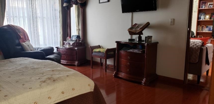 Casa de 4 alcobas en venta en Pablo Vi Norte, Bogotá, 220 m² · foto 13 de 22