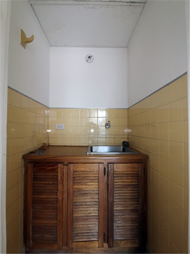 Local en arriendo en La Candelaria, Medellín, 28 m² · foto 6 de 9