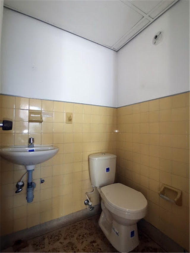 Local en arriendo en La Candelaria, Medellín, 28 m² · foto 8 de 9