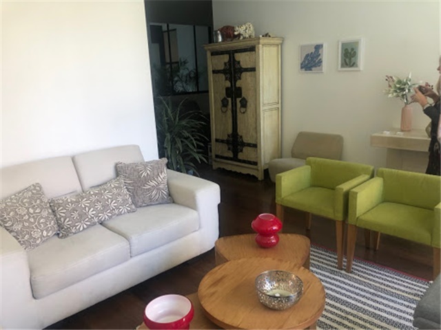 Piso – Bogotá, Barrio La Carolina, Localidad Usaquén