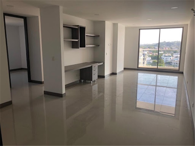 Apartamento de 3 alcobas en venta en Crespo, Cartagena, 115 m² · foto 2 de 15