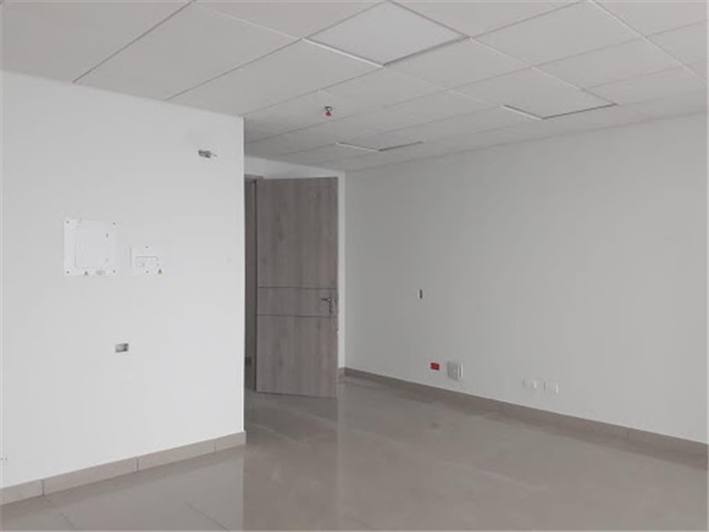 Oficina en arriendo en Manga, Cartagena, 50 m² · foto 2 de 7