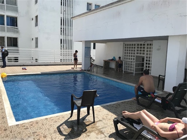Apartamento de 4 alcobas en venta en El Laguito, Cartagena, 131 m² · foto 3 de 16