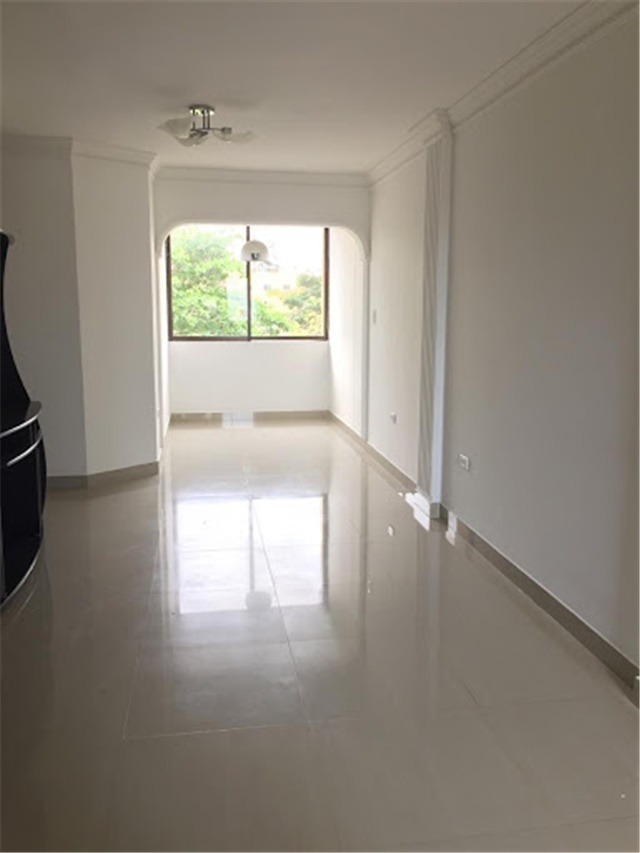 Apartamento de 3 alcobas en venta en La Concepcion, Cartagena, 98 m² · foto 3 de 6