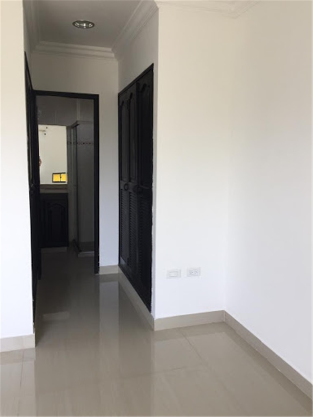 Apartamento de 3 alcobas en venta en La Concepcion, Cartagena, 98 m² · foto 4 de 6