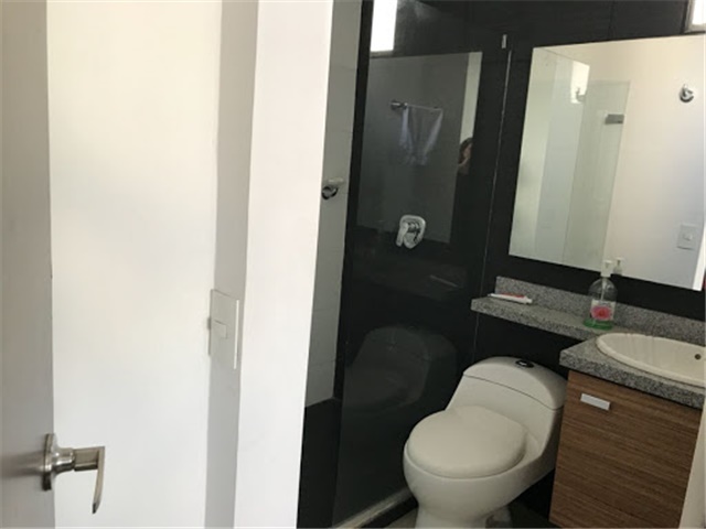 Apartamento de 3 alcobas en venta en Manga, Cartagena, 125 m² · foto 6 de 10