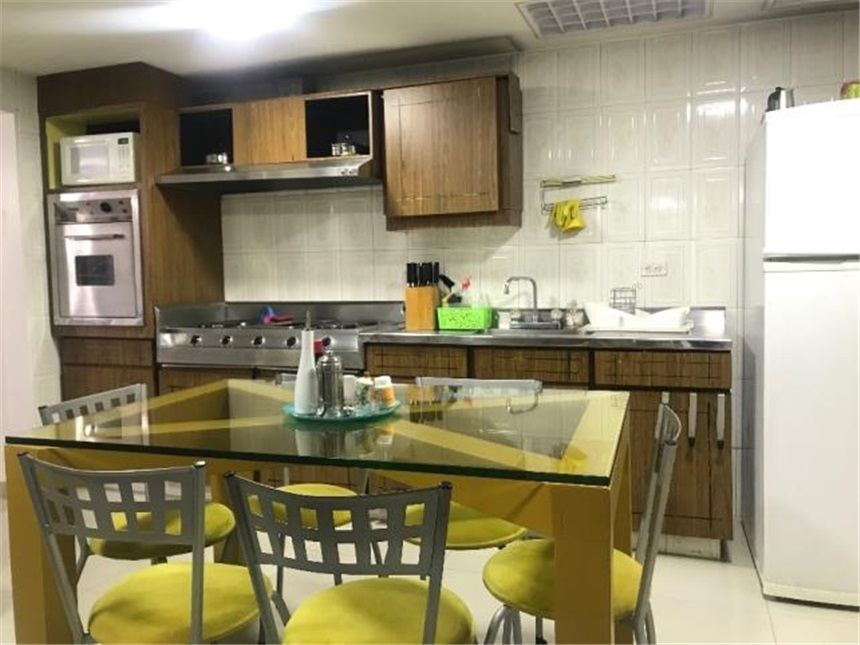 Apartamento en venta en Santa Barbara, Bogotá · foto 13 de 22