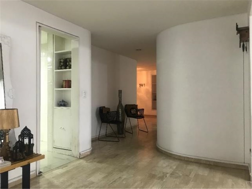 Apartamento en venta en Santa Barbara, Bogotá · foto 8 de 22
