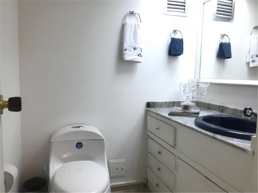 Apartamento en venta en Santa Barbara, Bogotá · foto 15 de 22
