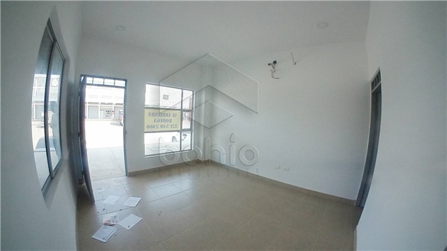 Bodega en Arriendo - Más