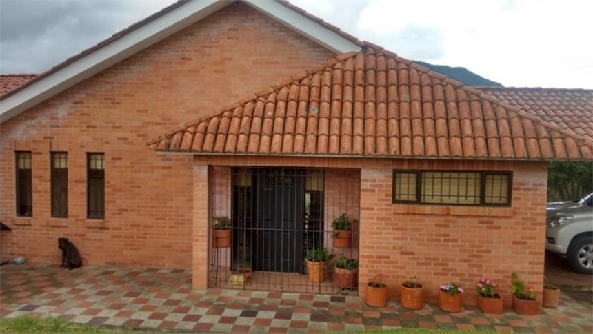 Casa de 3 alcobas en venta en Siberia, Cota, 180 m² · foto 5 de 23