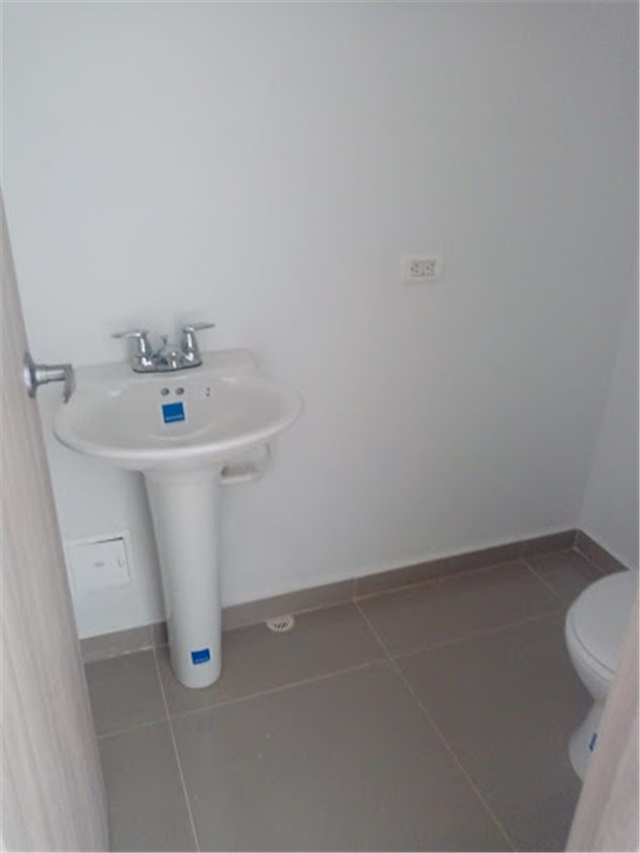 Apartamento en venta en Manga, Cartagena · foto 3 de 12