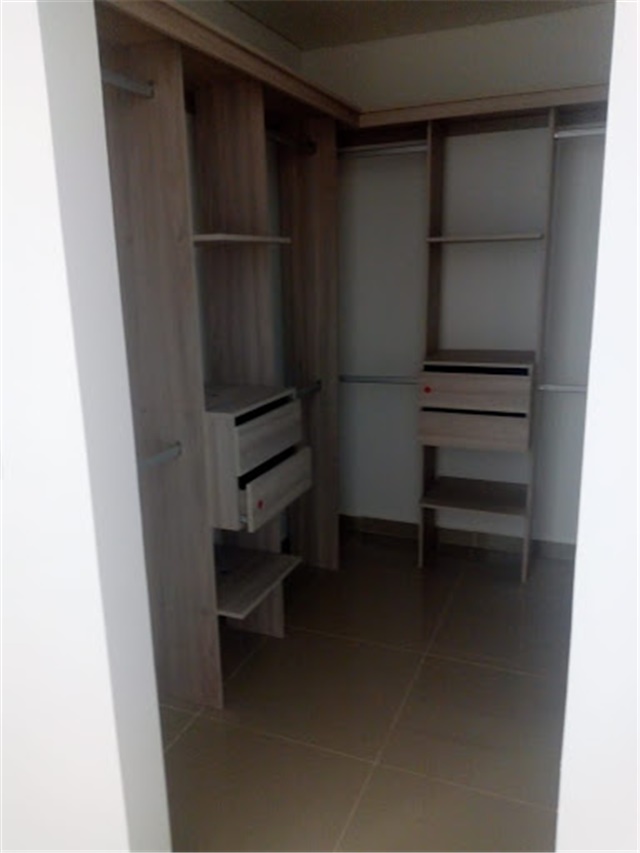 Apartamento en venta en Manga, Cartagena · foto 5 de 12