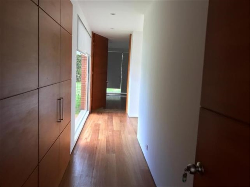 Casa de 4 alcobas en venta en Lagos De Torca, Bogotá, 330 m² · foto 19 de 24