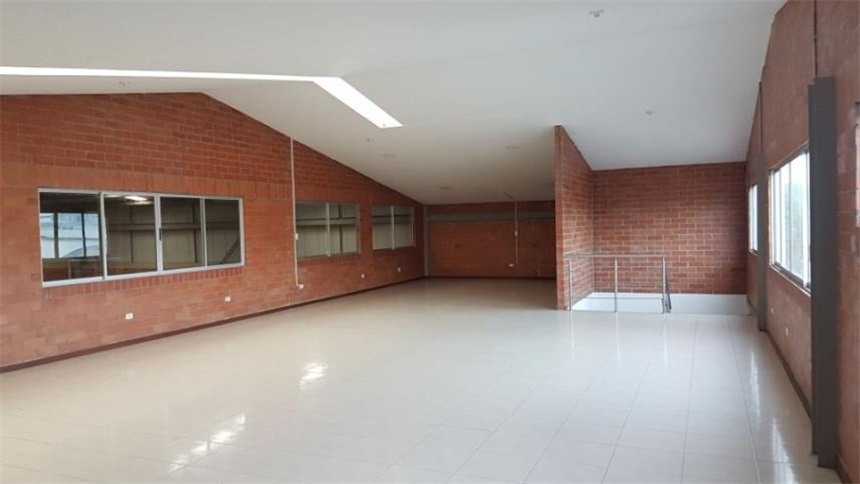 Bodega en arriendo en Arroyohondo, Yumbo, 780 m² · foto 18 de 24