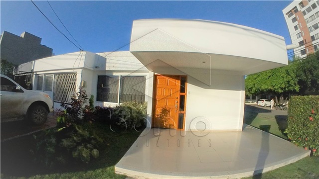 Casa en venta en La Castellana, Montería · foto 2 de 12