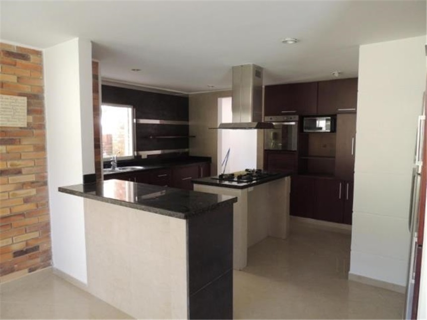 Casa de 3 alcobas en venta en Cañaveral, Floridablanca, 1000 m² · foto 6 de 24