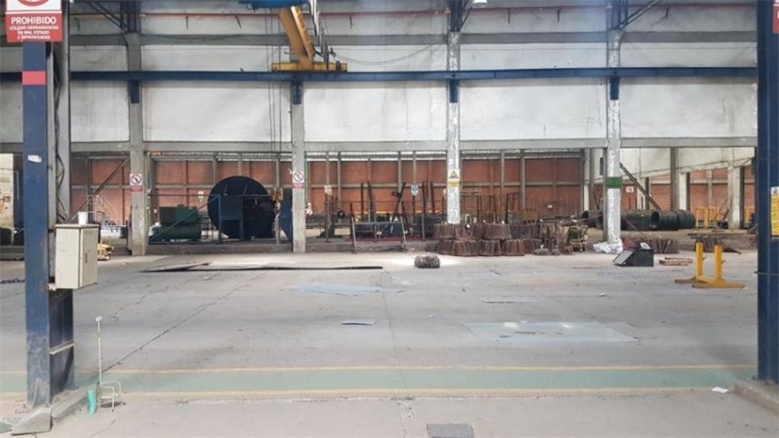 Bodega en Arriendo - Más