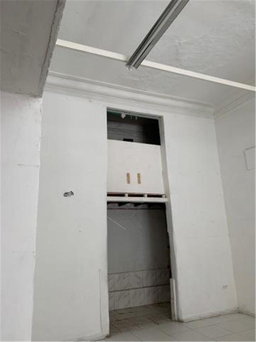 Local en Arriendo - Vista 5