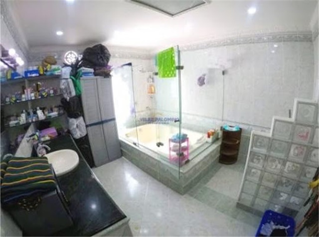Apartamento de 3 alcobas en venta en Crespo, Cartagena, 410 m² · foto 5 de 14
