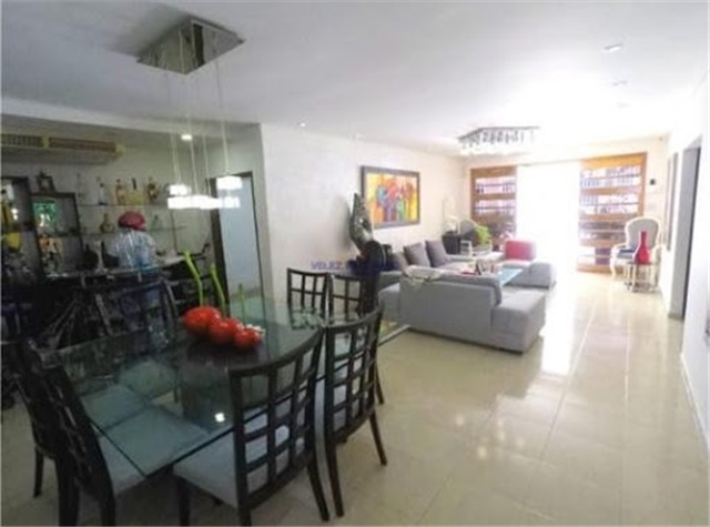 Apartamento de 3 alcobas en venta en Crespo, Cartagena, 410 m² · foto 13 de 14