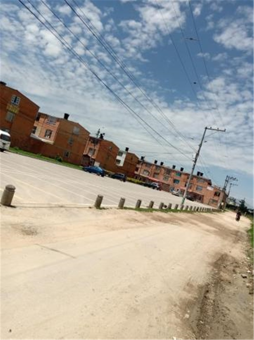 Lote en venta en Cr La Estancia Et Iii, Mosquera, 8287 m² · foto 8 de 20