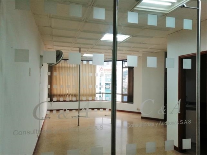 Oficina en Arriendo - Vista 3