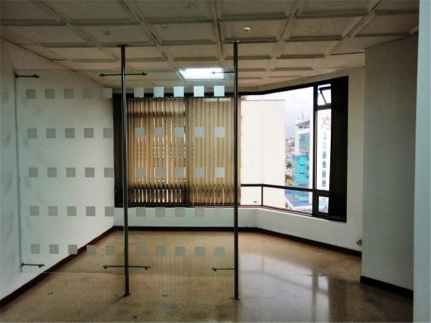 Oficina en Arriendo - Vista 4