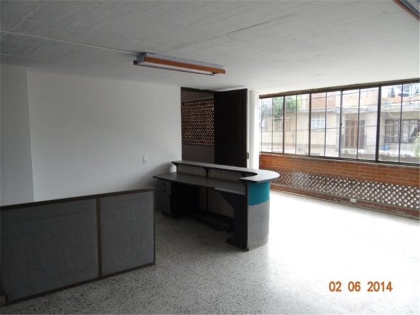 Bodega en venta en Troncal, Cali, 2400 m² · foto 7 de 24