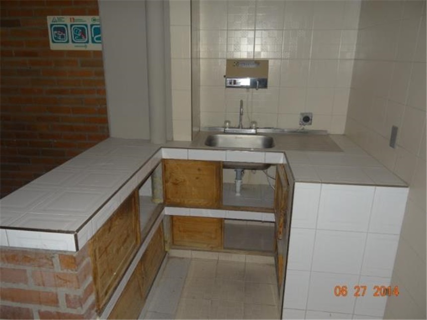 Bodega en venta en Troncal, Cali, 2400 m² · foto 9 de 24