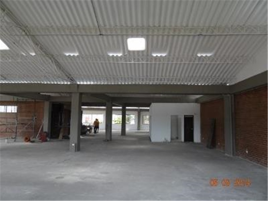 Bodega en venta en Troncal, Cali, 2400 m² · foto 23 de 24