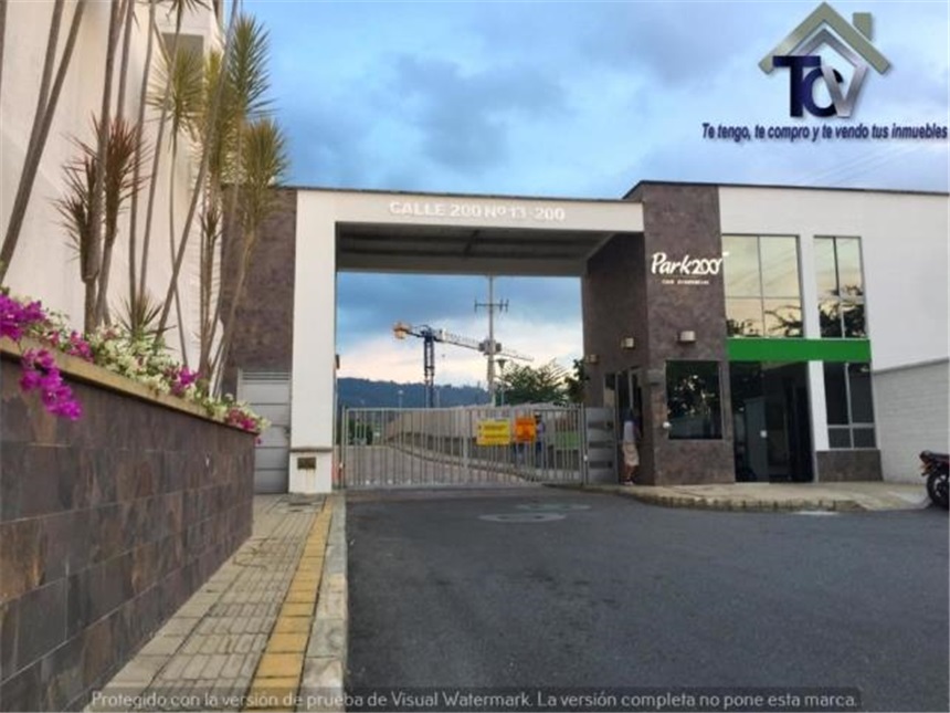 Apartamento de 3 alcobas en venta en Anillo Vial, Floridablanca, 82 m² · foto 2 de 24