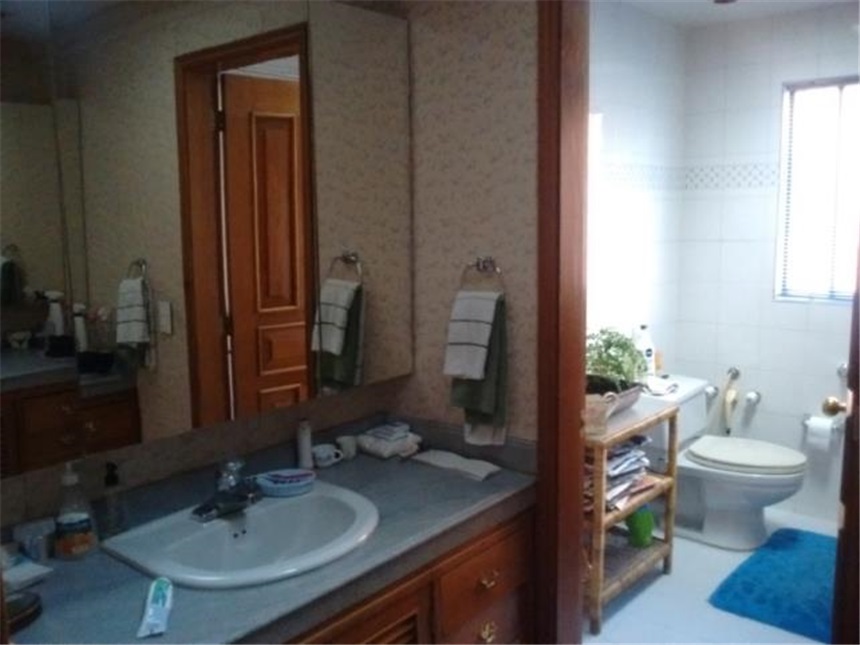 Apartamento de 3 alcobas en venta en Chicó Navarra, Bogotá, 229 m² · foto 18 de 21