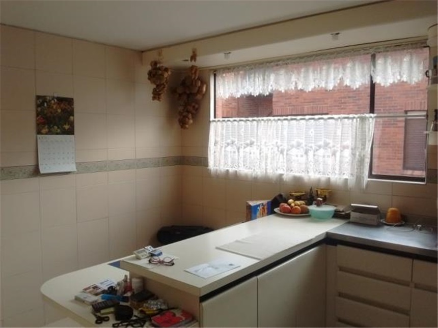 Apartamento de 3 alcobas en venta en Chicó Navarra, Bogotá, 229 m² · foto 15 de 21