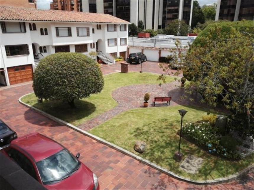 Casa en venta en La Carolina, Bogotá · foto 13 de 24