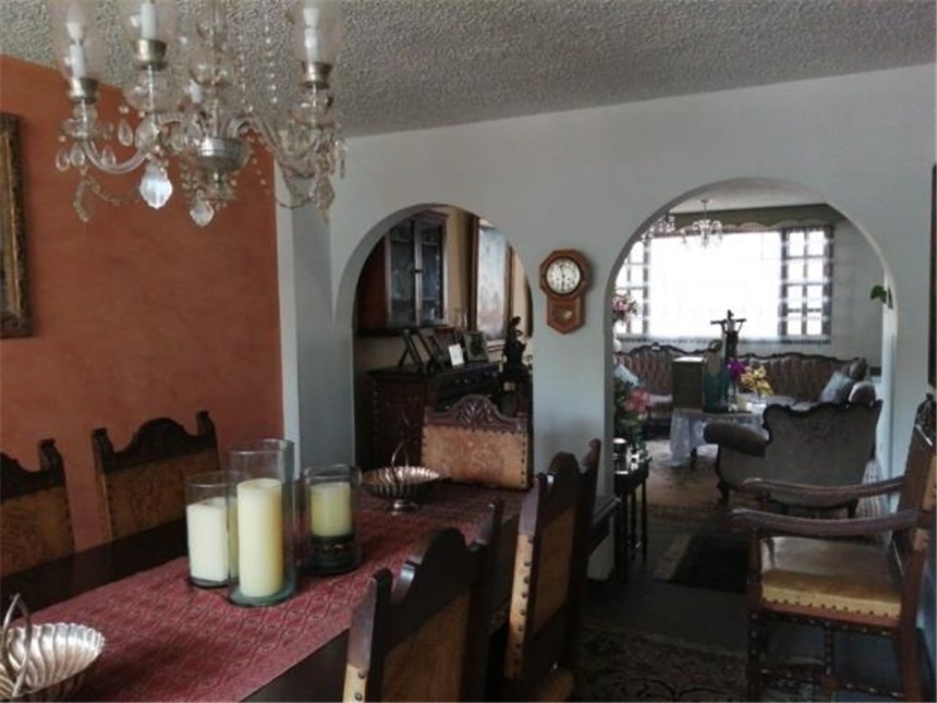 Casa en venta en La Carolina, Bogotá · foto 6 de 24