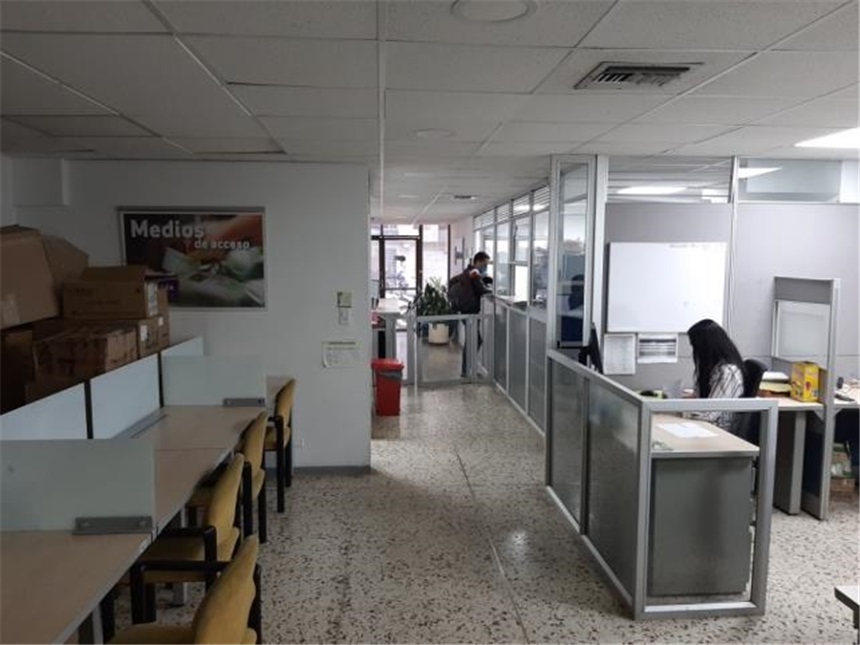 Local en Arriendo - Vista 5