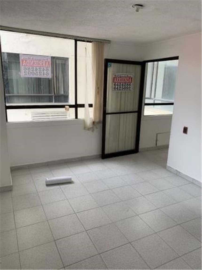 Oficina en Arriendo - Más