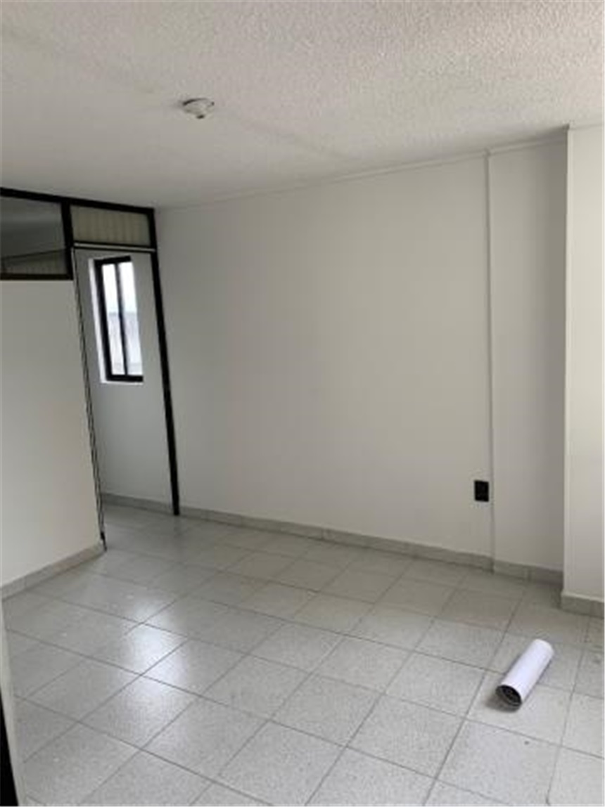 Oficina en Arriendo - Vista 2