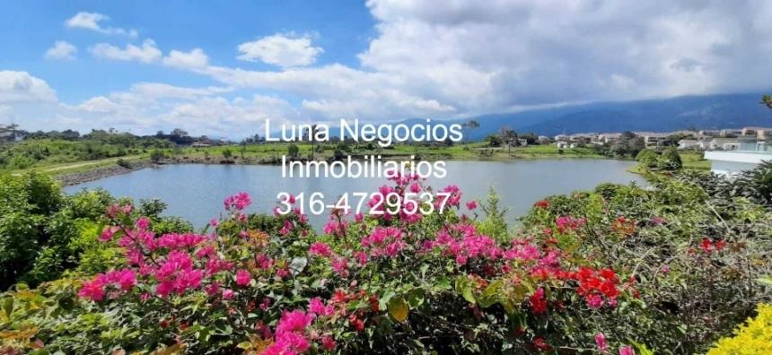 Casa de 4 alcobas en venta en Ruitoque Condominio, Floridablanca, 260 m² · foto 4 de 16