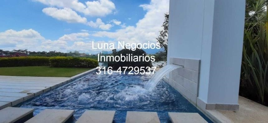 Casa de 4 alcobas en venta en Ruitoque Condominio, Floridablanca, 260 m² · foto 5 de 16