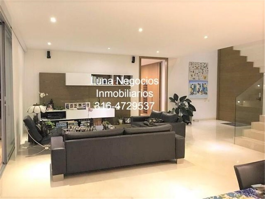 Casa de 4 alcobas en venta en Ruitoque Condominio, Floridablanca, 260 m² · foto 10 de 16