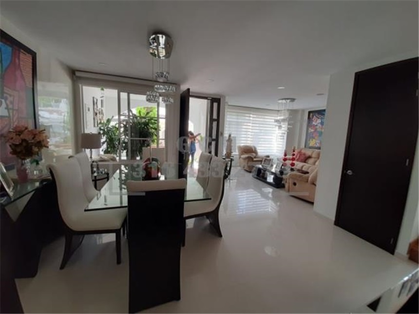 Casa en Venta - Pogled 4