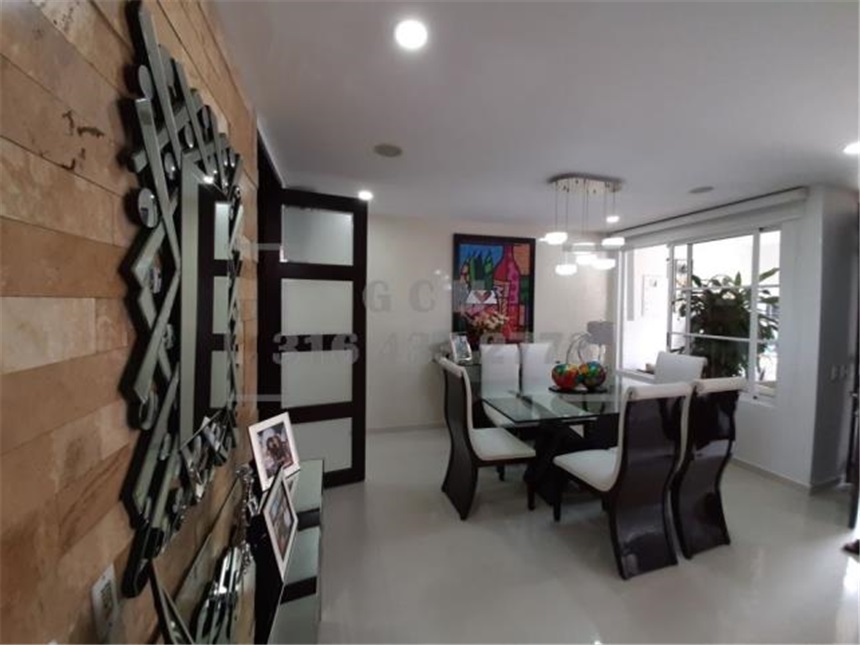 Casa en Venta - Pogled 2