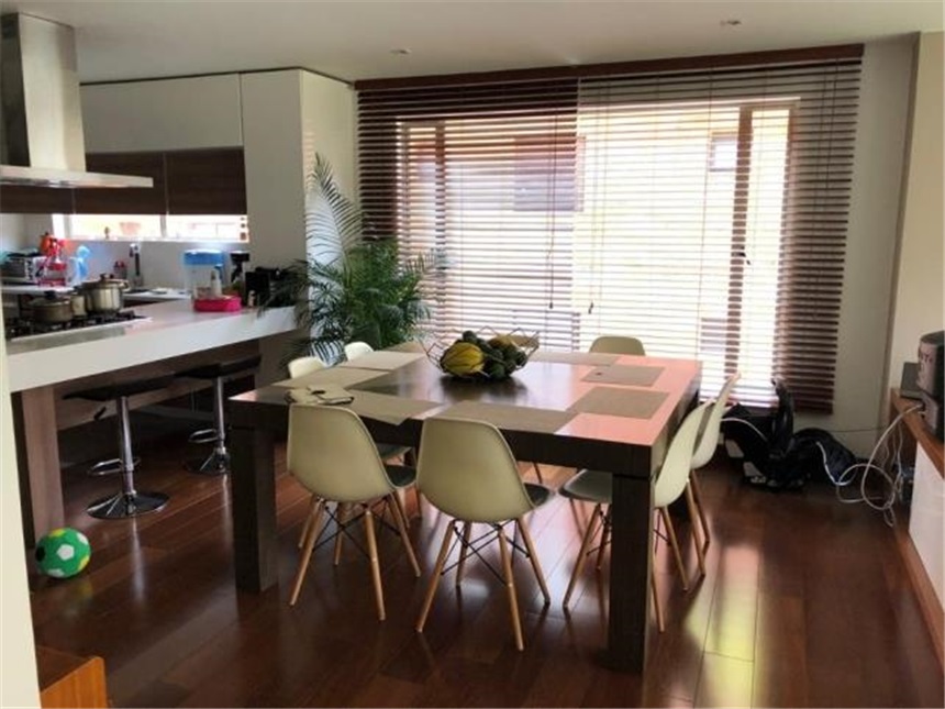 Apartamento en venta en Los Rosales, Bogotá · foto 6 de 17